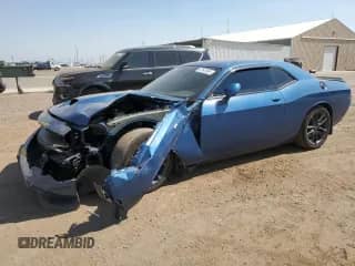 2021 Dodge Challenger GT z VIN 2C3CDZKG6MH521813, wystawiony jako Copart lot #67543865 z przebiegiem 27 054 mil mil oraz Szkoda całkowita • Salvage title. Historia ofert i sprzedaży dostępna na DreamBid. Obrazek 1.