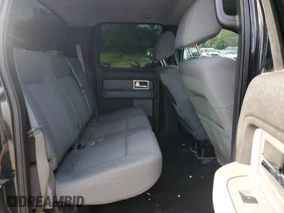 2011 Ford F-150 XL с VIN 1FTFW1EF4BFC17983, выставлен на аукционе Copart как лот 61785365 с пробегом 212 229 миль миль и Списание • Salvage title. История ставок и продаж доступна на DreamBid. Изображение 10.