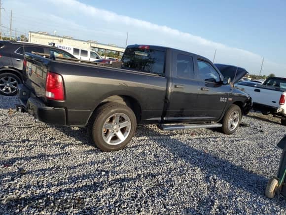 2015 Ram 1500 Tradesman with VIN 1C6RR6FT8FS629205, listed as a Copart auction lot 63030805 with 124,023 mi miles and Non repairable. Bid and sale history available at DreamBid. Image 3.