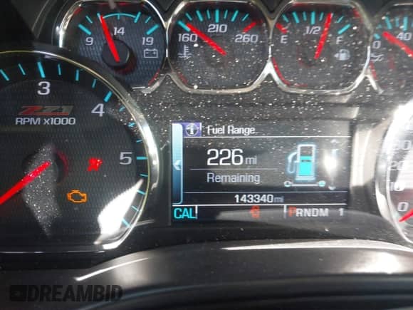 2015 Chevrolet Silverado 2500HD LT с VIN 1GC1KVEGXFF529933, выставлен на аукционе IAAI как лот 43365105 с пробегом 143 340 миль миль и . История ставок и продаж доступна на DreamBid. Изображение 15.