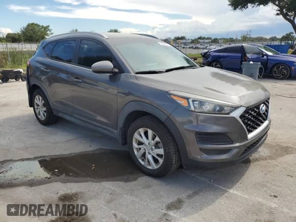 2020 Hyundai Tucson Value с VIN KM8J33A40LU124826, выставлен на аукционе Copart как лот 81808745 с пробегом 41 552 миль миль и На запчасти • Non repairable. История ставок и продаж доступна на DreamBid. Изображение 4.
