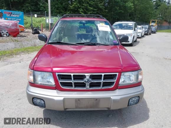 1999 Subaru Forester S with VIN JF1SF6558XH709095, listed as a IAAI auction lot 42893261 with 132,877 mi miles and . Bid and sale history available at DreamBid. Image 13.