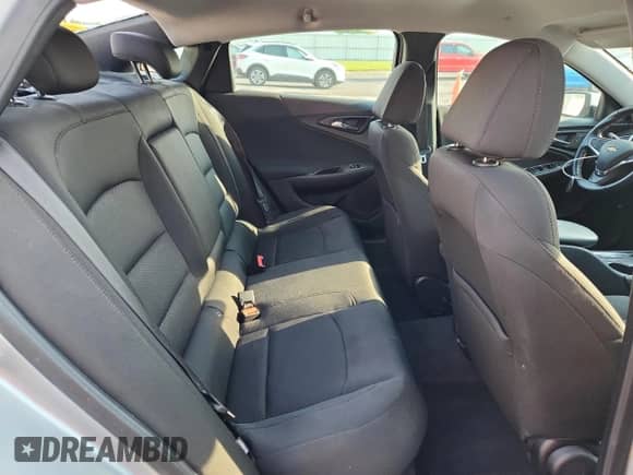 2018 Chevrolet Malibu Hybrid с VIN 1G1ZF5SU3JF284394, выставлен на аукционе Copart как лот 63410085 с пробегом 92 369 миль миль и На запчасти • Non repairable. История ставок и продаж доступна на DreamBid. Изображение 10.