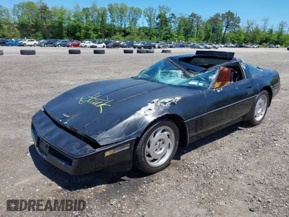 1984 Chevrolet Corvette с VIN 1G1AY0782E5115680, выставлен на аукционе IAAI как лот 42293123 с пробегом 105 134 миль миль и . История ставок и продаж доступна на DreamBid. Изображение 2.