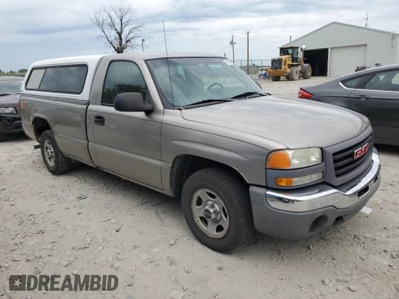 2003 GMC Sierra 1500 SLE с VIN 1GTEC14V13Z102027, выставлен на аукционе Copart как лот 67640034 с пробегом 213 845 миль миль и Списание • Salvage title. История ставок и продаж доступна на DreamBid. Изображение 4.