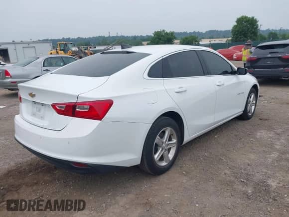 2021 Chevrolet Malibu LS z VIN 1G1ZB5ST6MF044358, wystawiony jako IAAI lot #42499619 z przebiegiem 39 519 mil mil oraz . Historia ofert i sprzedaży dostępna na DreamBid. Obrazek 4.