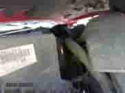 2002 Chevrolet Silverado 2500HD LT с VIN 1GCHK29112E303783, выставлен на аукционе IAAI как лот 42798214 с пробегом Не указан миль и . История ставок и продаж доступна на DreamBid. Изображение 10.