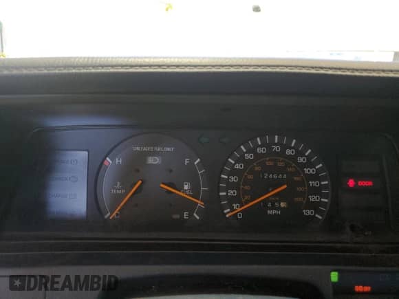 1991 Toyota Camry с VIN 4T1SV24E0MU402588, выставлен на аукционе Copart как лот 82920114 с пробегом 124 644 миль миль и Списание • Salvage title. История ставок и продаж доступна на DreamBid. Изображение 9.