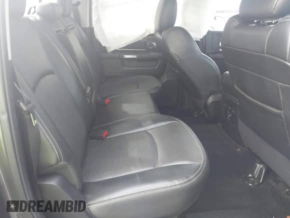 2014 Ram 1500 Laramie z VIN 1C6RR7NT0ES249653, wystawiony jako IAAI lot #43381121 z przebiegiem 188 081 mil mil oraz . Historia ofert i sprzedaży dostępna na DreamBid. Obrazek 8.