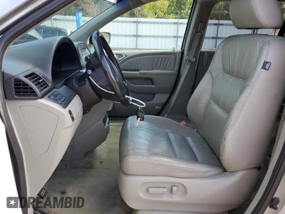 2007 Honda Odyssey EX-L с VIN 5FNRL38767B045408, выставлен на аукционе Copart как лот 57781295 с пробегом 335 939 миль миль и Списание • Salvage title. История ставок и продаж доступна на DreamBid. Изображение 7.
