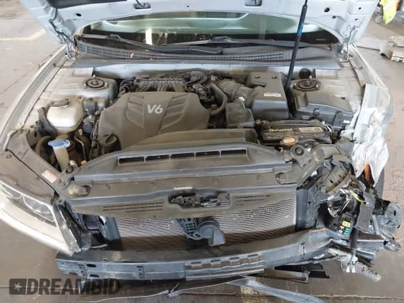 2011 Hyundai Azera Limited с VIN KMHFC4DF0BA544529, выставлен на аукционе IAAI как лот 43022591 с пробегом 103 013 миль миль и . История ставок и продаж доступна на DreamBid. Изображение 10.