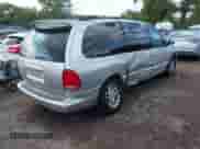 1999 Dodge Caravan SE with VIN 1B4GP44G1XB884423, listed as a IAAI auction lot 43298909 with 225,607 mi miles and . Bid and sale history available at DreamBid. Image 4.