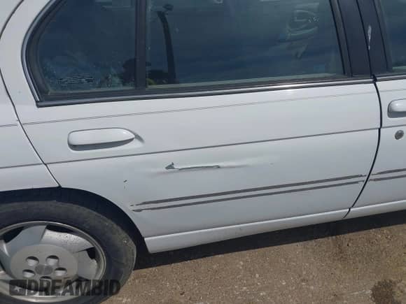 1998 Chevrolet Lumina LS with VIN 2G1WL52M8W9113930, listed as a IAAI auction lot 41886934 with 209,293 mi miles and . Bid and sale history available at DreamBid. Image 16.