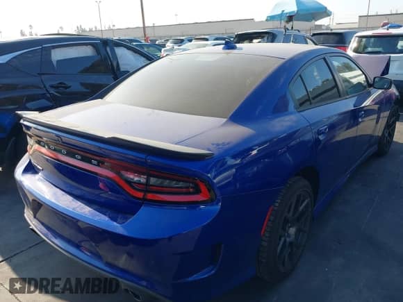 2018 Dodge Charger R/T z VIN 2C3CDXCT1JH220541, wystawiony jako IAAI lot #43034258 z przebiegiem 59 289 mil mil oraz . Historia ofert i sprzedaży dostępna na DreamBid. Obrazek 4.