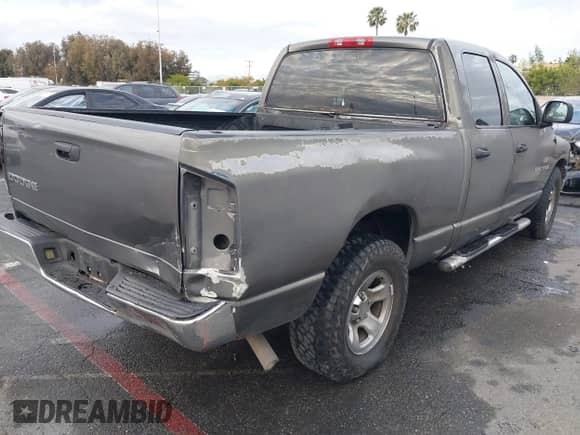 2003 Dodge 1500 ST с VIN 1D7HA18K03J512552, выставлен на аукционе IAAI как лот 42058130 с пробегом 207 254 миль миль и . История ставок и продаж доступна на DreamBid. Изображение 4.