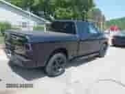 2018 Ram 1500 Express с VIN 1C6RR7FT9JS290131, выставлен на аукционе IAAI как лот 42377820 с пробегом 56 442 миль миль и . История ставок и продаж доступна на DreamBid. Изображение 4.