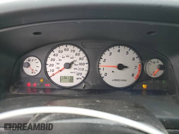 2002 Nissan Pathfinder SE with VIN JN8DR09Y62W733996, listed as a Copart auction lot 71295015 with 136,176 mi miles and Clean title. Bid and sale history available at DreamBid. Image 9.