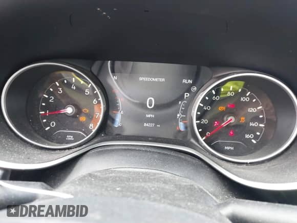 2018 Jeep Compass Limited with VIN 3C4NJCCB1JT188498, listed as a IAAI auction lot 42717751 with 84,227 mi miles and . Bid and sale history available at DreamBid. Image 7.
