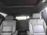 2021 Chevrolet Tahoe RST z VIN 1GNSKRKDXMR295401, wystawiony jako Copart lot #60108695 z przebiegiem 118 031 mil mil oraz Szkoda całkowita • Salvage title. Historia ofert i sprzedaży dostępna na DreamBid. Obrazek 10.