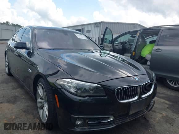 2014 BMW 5 Series 535i xDrive с VIN WBA5B3C50ED292951, выставлен на аукционе IAAI как лот 42742942 с пробегом 178 386 миль миль и . История ставок и продаж доступна на DreamBid. Изображение 1.