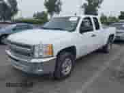 2012 Chevrolet Silverado 1500 LT z VIN 1GCRCSE01CZ225711, wystawiony jako IAAI lot #42954527 z przebiegiem 222 264 mil mil oraz . Historia ofert i sprzedaży dostępna na DreamBid. Obrazek 17.