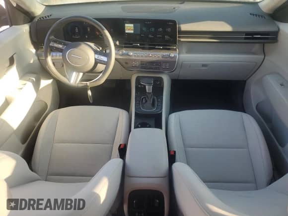 2024 Hyundai Kona SEL с VIN KM8HBCAB3RU096576, выставлен на аукционе Copart как лот 71036514 с пробегом 3 291 миль миль и Списание • Salvage title. История ставок и продаж доступна на DreamBid. Изображение 8.