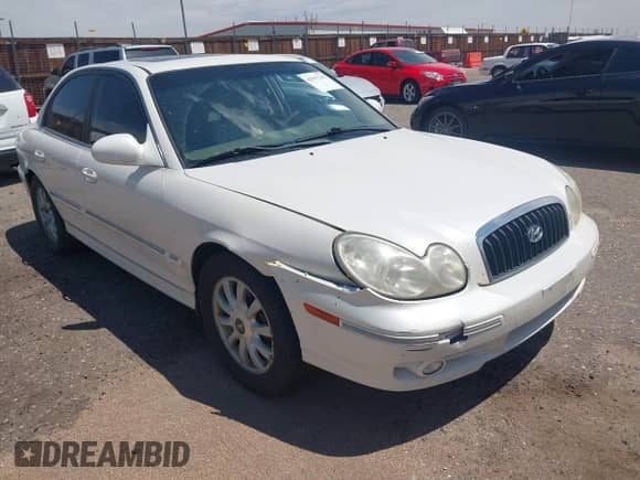 2004 Hyundai Sonata GLS z VIN KMHWF35H04A044178, wystawiony jako IAAI lot #42937243 z przebiegiem 170 893 mil mil oraz . Historia ofert i sprzedaży dostępna na DreamBid. Obrazek 1.