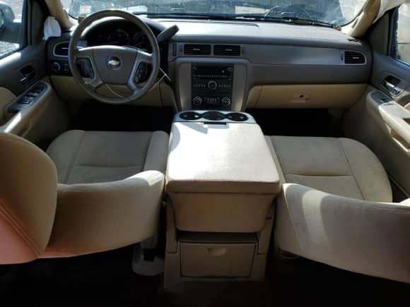 2009 Chevrolet Tahoe LS z VIN 1GNFC13C09R132267, wystawiony jako Copart lot #47774655 z przebiegiem 163 462 mil mil oraz Szkoda całkowita • Salvage title. Historia ofert i sprzedaży dostępna na DreamBid. Obrazek 8.