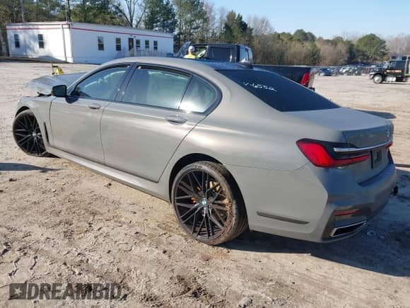 2020 BMW 7 Series 740i with VIN WBA7T2C01LGF96552, listed as a IAAI auction lot 41774607 with 50,432 mi miles and . Bid and sale history available at DreamBid. Image 3.