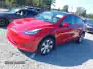 2021 Tesla Model Y Long Range with VIN 5YJYGDEE2MF287066, listed as a IAAI auction lot 43253104 with 38,884 mi miles and . Bid and sale history available at DreamBid. Image 19.