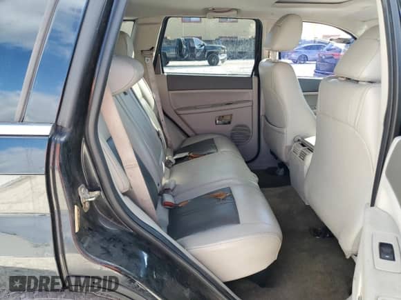 2006 Jeep Grand Cherokee Limited with VIN 1J4HS58N56C135972, listed as a Copart auction lot 90814785 with Not provided miles and Clean title. Bid and sale history available at DreamBid. Image 11.