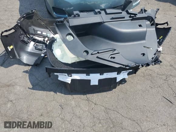 2025 Chevrolet Equinox EV RS с VIN 3GN7DSRR7SS113544, выставлен на аукционе Copart как лот 69694075 с пробегом 3 340 миль миль и Списание • Salvage title. История ставок и продаж доступна на DreamBid. Изображение 12.
