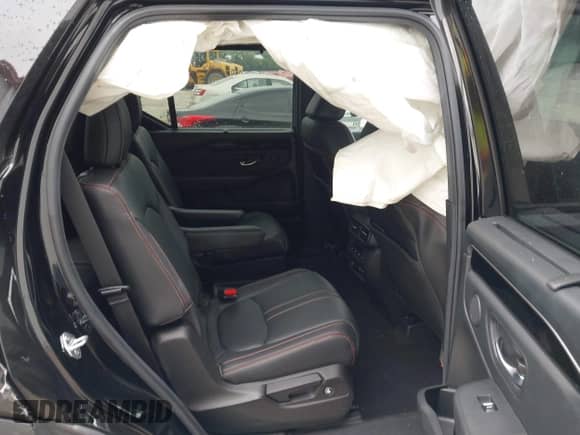 2023 Honda Pilot TrailSport with VIN 5FNYG1H69PB020384, listed as a IAAI auction lot 42502195 with 15,492 mi miles and . Bid and sale history available at DreamBid. Image 8.