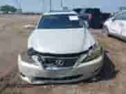 2009 Lexus IS 250 z VIN JTHCK262592029117, wystawiony jako IAAI lot #42598661 z przebiegiem 228 690 mil mil oraz . Historia ofert i sprzedaży dostępna na DreamBid. Obrazek 12.