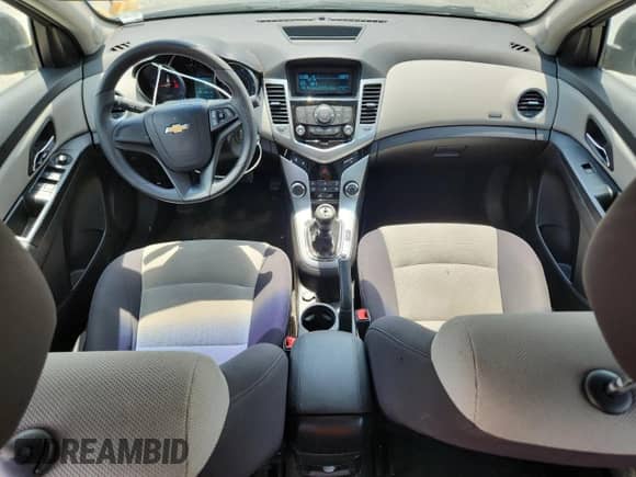 2014 Chevrolet Cruze LS with VIN 1G1PB5SH3E7142570, listed as a Copart auction lot 62499495 with 173,958 mi miles and Salvage title. Bid and sale history available at DreamBid. Image 8.