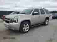2009 Chevrolet Tahoe 1LT with VIN 1GNEC23389R231646, listed as a Copart auction lot 84576125 with 253,516 mi miles and Clean title. Bid and sale history available at DreamBid. Image 1.