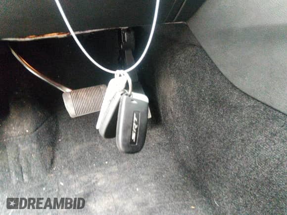 2022 Dodge Durango SRT 392 z VIN 1C4SDJGJ8NC202706, wystawiony jako IAAI lot #37032076 z przebiegiem 5 782 mil mil oraz . Historia ofert i sprzedaży dostępna na DreamBid. Obrazek 11.