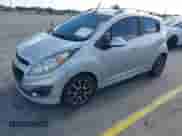 2013 Chevrolet Spark LT с VIN KL8CF6S99DC506305, выставлен на аукционе IAAI как лот 42552511 с пробегом 122 001 миль миль и . История ставок и продаж доступна на DreamBid. Изображение 2.