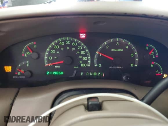 2002 Ford F-150 XLT z VIN 1FTRW08L02KD45511, wystawiony jako Copart lot #71658065 z przebiegiem 211 965 mil mil oraz Czysty tytuł • Clean title. Historia ofert i sprzedaży dostępna na DreamBid. Obrazek 9.