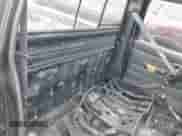 1996 Nissan Frontier XE с VIN 1N6SD11SXTC351243, выставлен на аукционе IAAI как лот 42422568 с пробегом 265 304 миль миль и . История ставок и продаж доступна на DreamBid. Изображение 8.