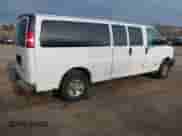 2004 Chevrolet Express Passenger with VIN 1GAHG39U741212585, listed as a IAAI auction lot 41724351 with 271,011 mi miles and . Bid and sale history available at DreamBid. Image 4.