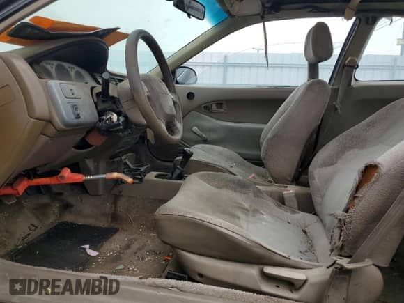 1993 Honda Civic z VIN 1HGEJ2149PL035582, wystawiony jako Copart lot #47945715 z przebiegiem 354 483 mil mil oraz Czysty tytuł • Clean title. Historia ofert i sprzedaży dostępna na DreamBid. Obrazek 7.