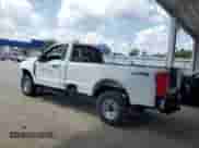 2023 Ford F-250 XL z VIN 1FTBF2BAXPED45123, wystawiony jako Copart lot #62426605 z przebiegiem Nie podano mil oraz Szkoda całkowita • Salvage title. Historia ofert i sprzedaży dostępna na DreamBid. Obrazek 2.