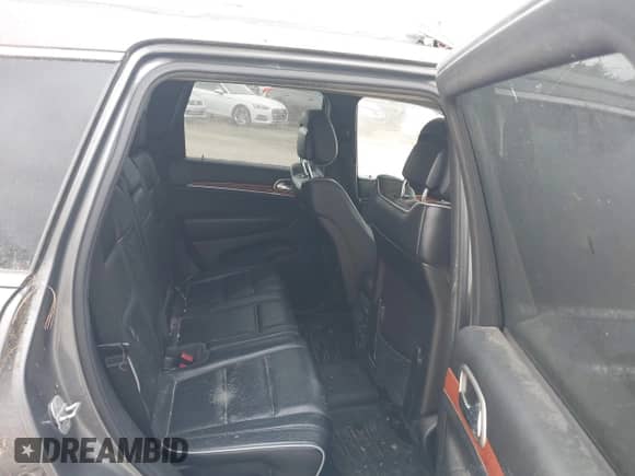 2011 Jeep Grand Cherokee Overland with VIN 1J4RR6GG1BC737190, listed as a IAAI auction lot 43555665 with 181,095 mi miles and . Bid and sale history available at DreamBid. Image 8.