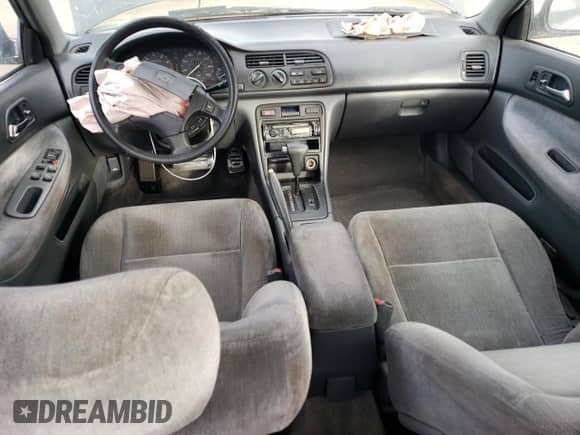 1994 Honda Accord LX z VIN 1HGCD5638RA190882, wystawiony jako Copart lot #78066224 z przebiegiem 211 919 mil mil oraz Szkoda całkowita • Salvage title. Historia ofert i sprzedaży dostępna na DreamBid. Obrazek 8.