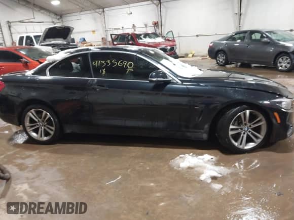 2018 BMW 4 Series 440i xDrive с VIN WBA4Z7C54JED47892, выставлен на аукционе IAAI как лот 41335690 с пробегом 35 027 миль миль и . История ставок и продаж доступна на DreamBid. Изображение 13.