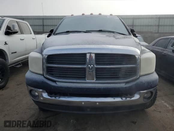 2009 Dodge 2500 SLT with VIN 3D7KS29L39G515858, listed as a Copart auction lot 86640674 with 224,762 mi miles and Salvage title. Bid and sale history available at DreamBid. Image 5.