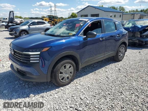 2025 Nissan Kicks S с VIN 3N8AP6BB1SL329561, выставлен на аукционе Copart как лот 70440725 с пробегом 4 909 миль миль и Списание • Salvage title. История ставок и продаж доступна на DreamBid. Изображение 1.