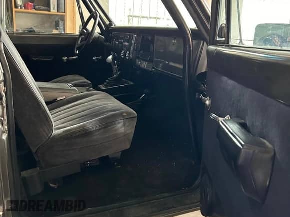 1970 Chevrolet Blazer с VIN KE180S120622, выставлен на аукционе Copart как лот 84486404 с пробегом 25 000 миль миль и Чистый • Clean title. История ставок и продаж доступна на DreamBid. Изображение 5.