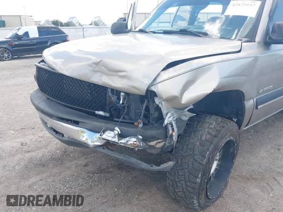 2003 Chevrolet Tahoe LS with VIN 1GNEC13V63R222480, listed as a IAAI auction lot 42829157 with Not provided miles and . Bid and sale history available at DreamBid. Image 6.
